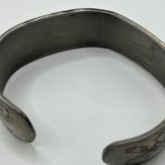 Kirk-Stieff Carnation Bracelet - Signed 900-1 Pewter Jewelry - Vintage 1970-1980 - Picture 7 of 7